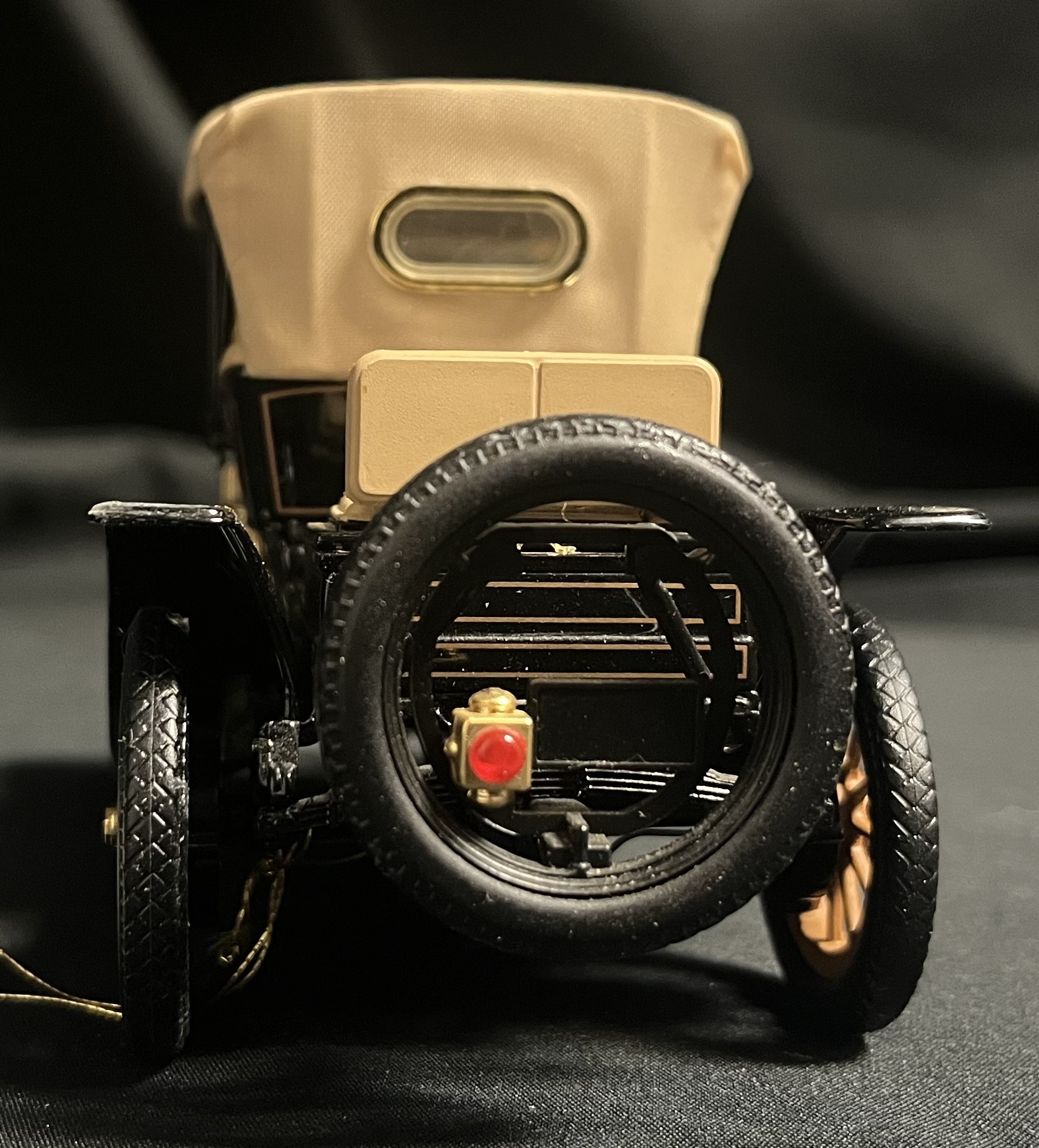Franklin Mint - 1:24 - Cadillac Model Thirty de 1910 - .999 - Catawiki